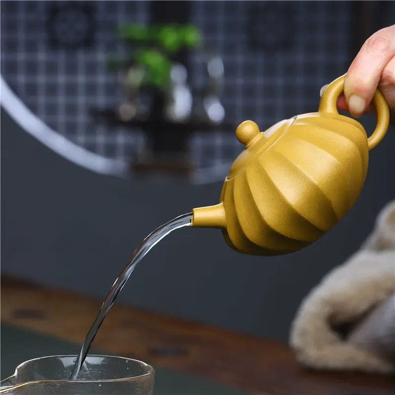 Theiere-Chinoise-Yixing-Authentique-Jaune-en-Argile-230ML-1665512653
