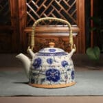 Théière Chinoise en Porcelaine Grosse Fleure Bleue 900ML